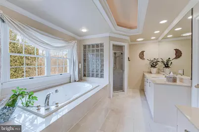 9327 Sprinklewood Lane, Potomac, MD 20854 - Photo 54