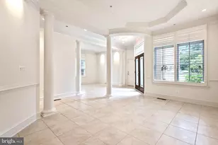 8319 Quarry Manor Terrace, Bethesda, MD 20817 - Photo 6