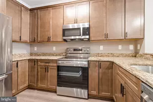 801 Pleasant Dr, Rockville, MD 20850 - Photo 4