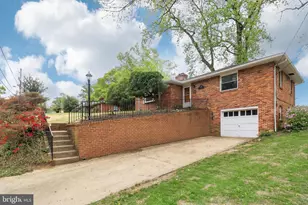 405 Southwest Dr, Silver Spring, MD 20901 - Photo 2