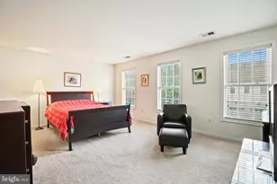 225 Shadow Glen Ct, Gaithersburg, MD 20878 - Photo 8