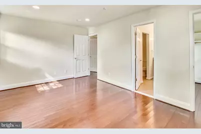 11834 Goya, Potomac, MD 20854 - Photo 14