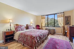 5225 Pooks Hill Rd, Bethesda, MD 20814 - Photo 2