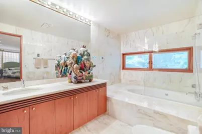10615 Belfast Place, Potomac, MD 20854 - Photo 34