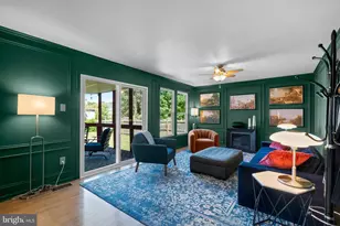 1949 Autumn Ridge Cir, Silver Spring, MD 20906 - Photo 10