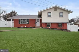 11828 Enid Dr, Potomac, MD 20854 - Photo 1