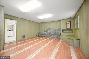 11828 Enid Dr, Potomac, MD 20854 - Photo 38