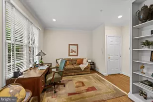 7804 Gate Post Way, Potomac, MD 20854 - Photo 6