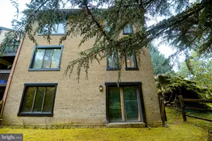 20416 Shadow Oak Ct, Montgomery Village, MD 20886 - Photo 1