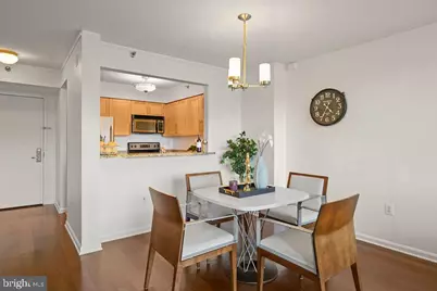 10101 Grosvenor Place #1004, Rockville, MD 20852 - Photo 10
