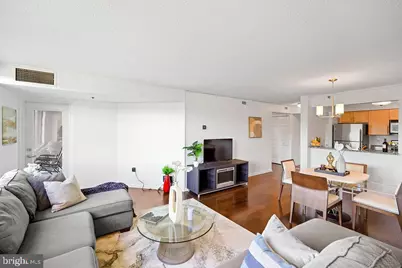 10101 Grosvenor Place #1004, Rockville, MD 20852 - Photo 6