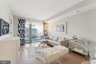 4960 Fairmont Ave, Bethesda, MD 20814 - Photo 6