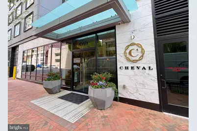 4960 Fairmont Avenue #904, Bethesda, MD 20814 - Photo 4