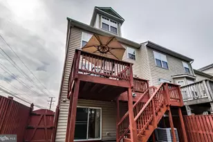 3928 Bryant Park Cir, Burtonsville, MD 20866 - Photo 24