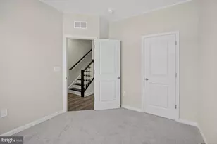 10046 Harper Vale Rd, Montgomery Village, MD 20886 - Photo 14