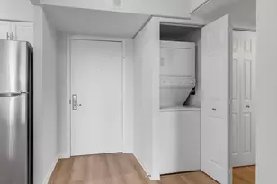 10101 Grosvenor Pl, Rockville, MD 20852 - Photo 6