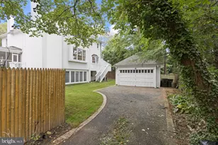 44 Grafton St, Chevy Chase, MD 20815 - Photo 30