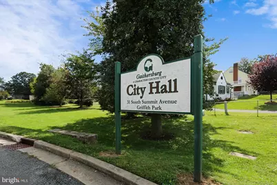 212 Frederick Avenue S, Gaithersburg, MD 20877 - Photo 98