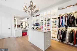 8913 Holly Leaf Ln, Bethesda, MD 20817 - Photo 34