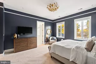 8913 Holly Leaf Ln, Bethesda, MD 20817 - Photo 38