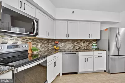 4550 N Park Avenue #814, Chevy Chase, MD 20815 - Photo 8