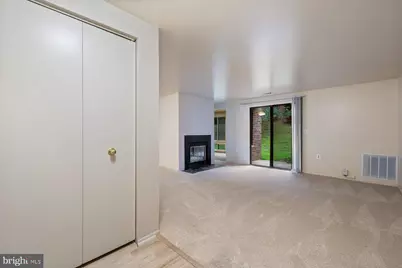 18011 Chalet Drive #102, Germantown, MD 20874 - Photo 4