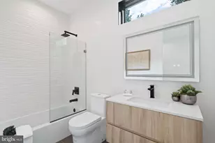 5208 Danbury Rd, Bethesda, MD 20814 - Photo 50