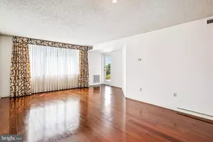 10101 Grosvenor Pl, Rockville, MD 20852 - Photo 14