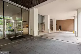 4620 N Park Ave, Chevy Chase, MD 20815 - Photo 4