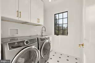 7611 Fairfax Rd, Bethesda, MD 20814 - Photo 36