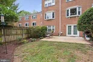 639 Azalea Dr, Rockville, MD 20850 - Photo 26