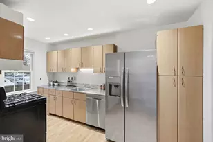 639 Azalea Dr, Rockville, MD 20850 - Photo 8