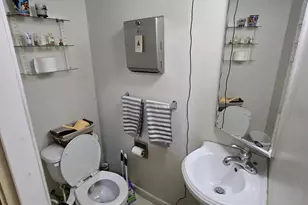 7456 Brenish Dr, Gaithersburg, MD 20879 - Photo 32