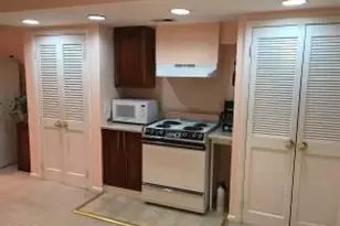 9700 Kenmore Dr, Kensington, MD 20895 - Photo 8