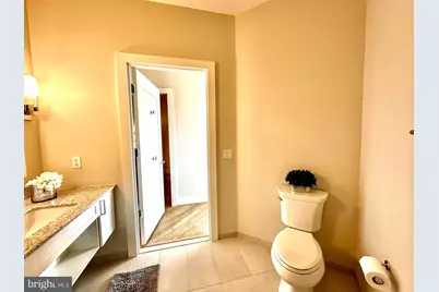 4960 Fairmont Avenue #505, Bethesda, MD 20814 - Photo 22