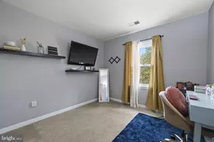 2017 Serpentine Terrace, Silver Spring, MD 20904 - Photo 18