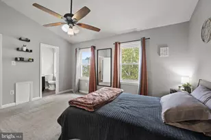 2017 Serpentine Terrace, Silver Spring, MD 20904 - Photo 16