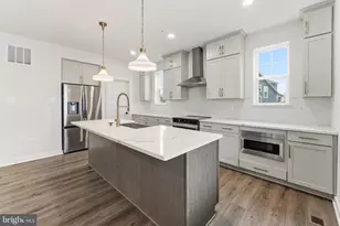 19110 Tatie Way, Poolesville, MD 20837 - Photo 4