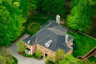 7020 Mountain Gate Dr, Bethesda, MD 20817 - Photo 1