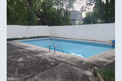 9804 Broad Street, Bethesda, MD 20814 - Photo 20