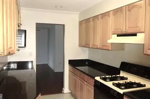 9804 Broad St, Bethesda, MD 20814 - Photo 12