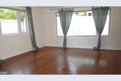9804 Broad Street, Bethesda, MD 20814 - Photo 14