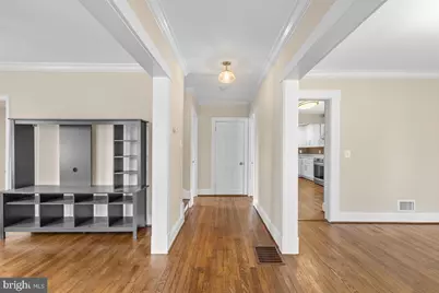 128 Washington Grove Lane, Gaithersburg, MD 20877 - Photo 4