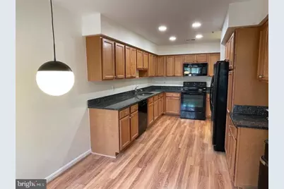 13829 Bronco Place #218, Germantown, MD 20874 - Photo 2