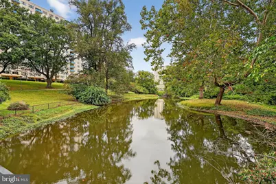 10201 Grosvenor Place #1425, Rockville, MD 20852 - Photo 20