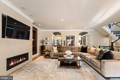 7301 Bannockburn Ridge Court, Bethesda, MD 20817 - Photo 4