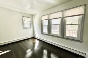 201 Highland Ave, Rockville, MD 20850 - Photo 8