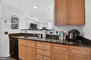 930 Wayne Ave, Silver Spring, MD 20910 - Photo 16