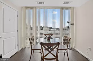 930 Wayne Ave, Silver Spring, MD 20910 - Photo 8