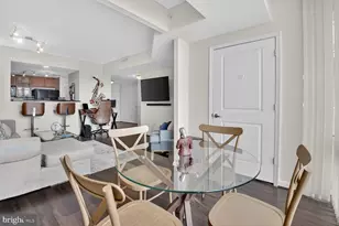 930 Wayne Ave, Silver Spring, MD 20910 - Photo 10